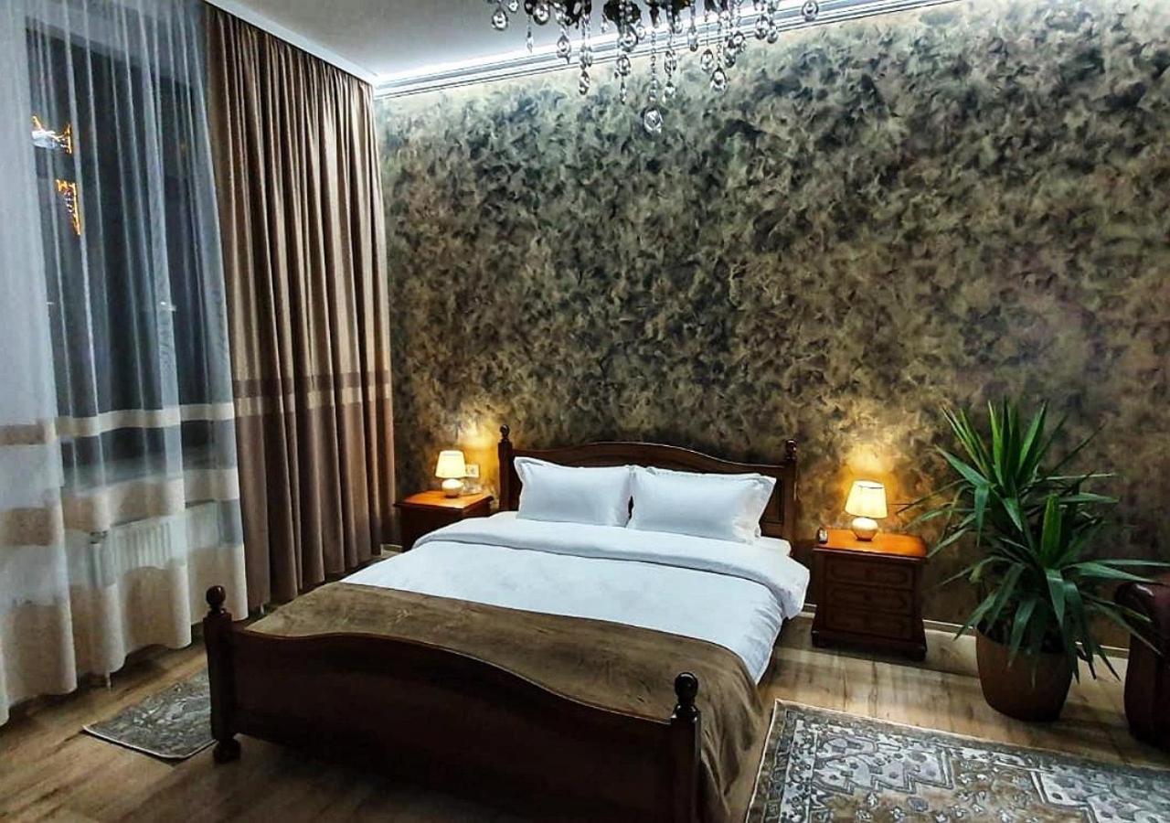 Hotel Casa Domneasca Rarau Câmpulung Moldovenesc Esterno foto